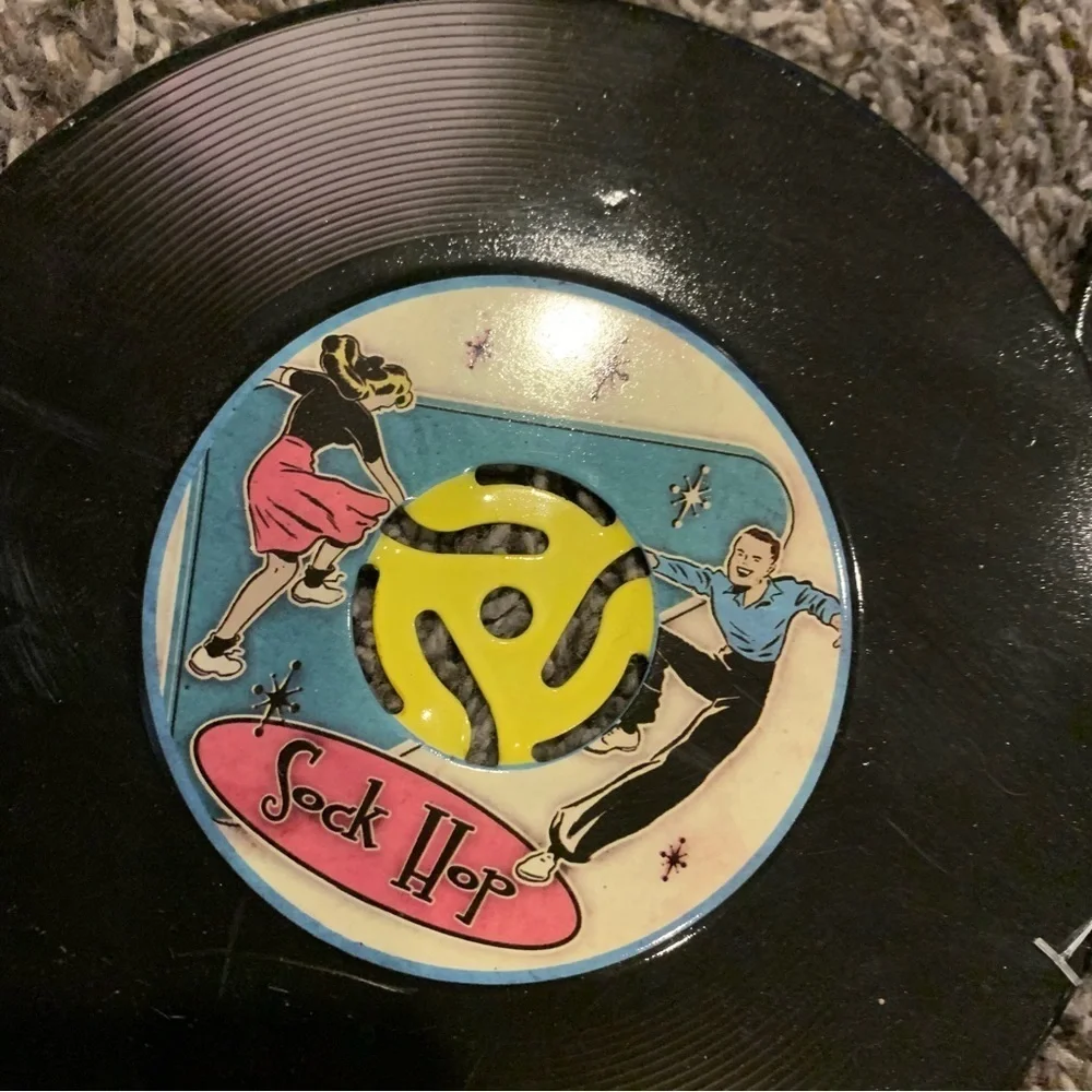 Metal Record Style Wall Hanger